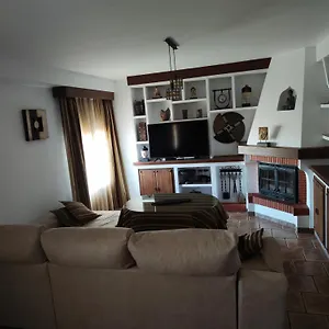 Casa Laura Iznájar